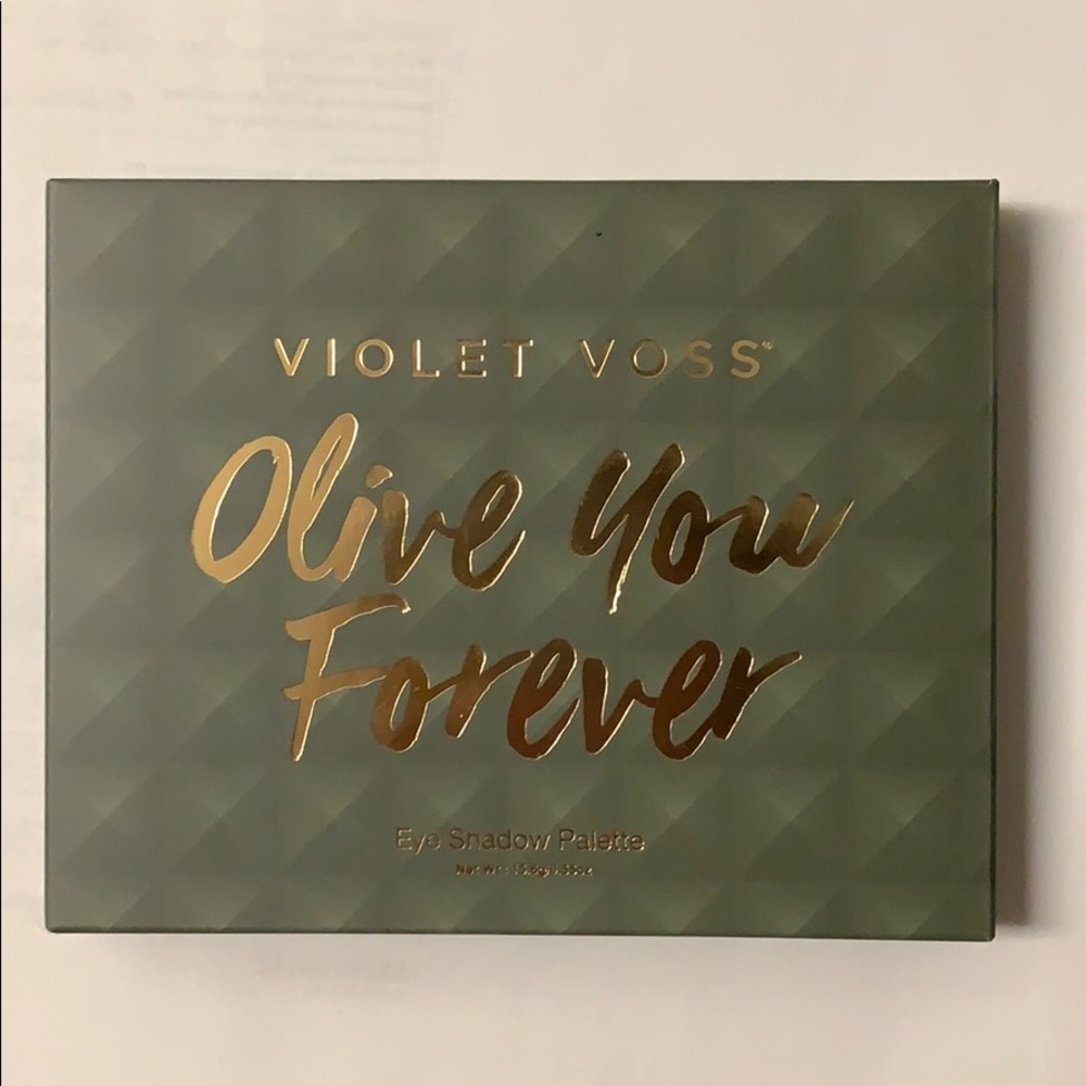 Violet Voss - Olive you forever eyeshadow palette